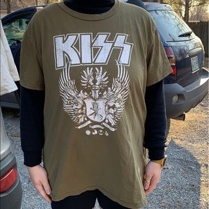 Kiss Tshirt